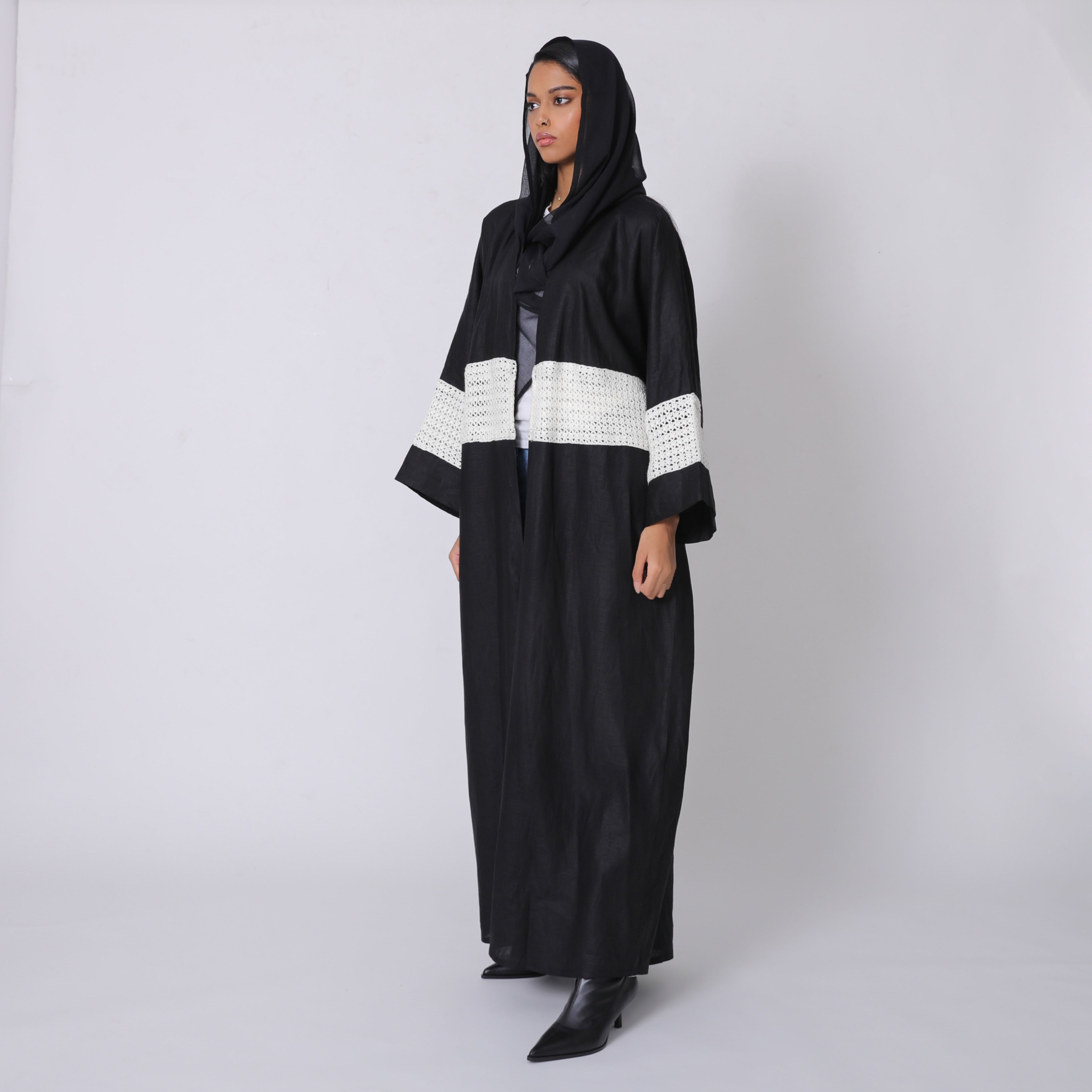 Lia Crochet Abaya